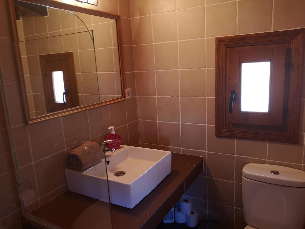 בית הארחה Ablanque 	La Casa Blanca Del Alto Tajo מראה חיצוני תמונה